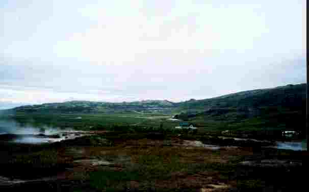 country.jpg (8134 bytes)