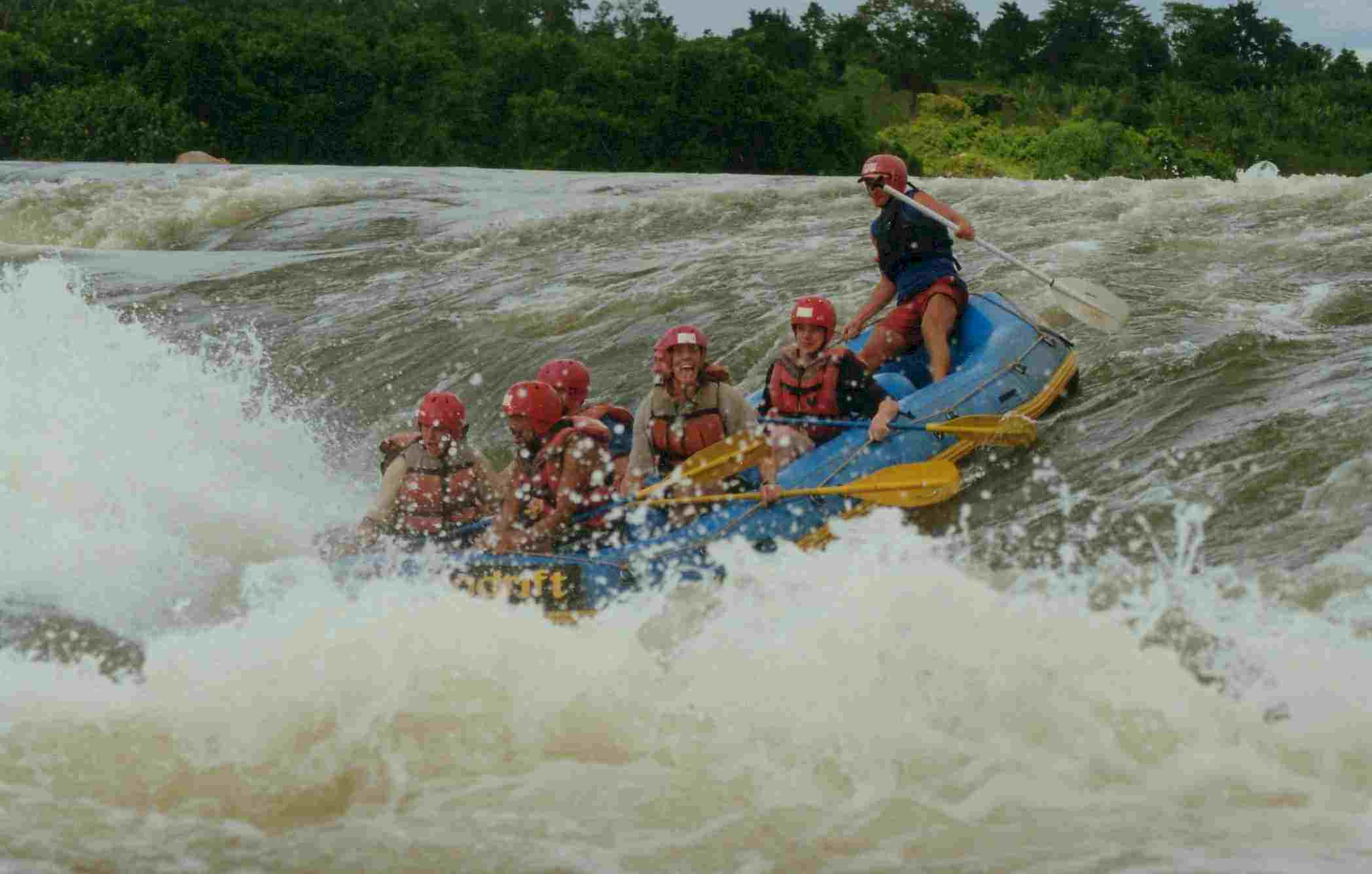 Rafting4.jpg (382783 bytes)