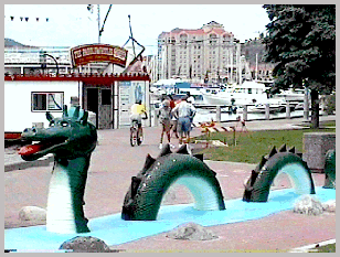 ogopogo1_fake.gif (51053 bytes)