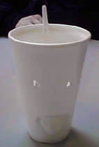 cup1.jpg (8781 bytes)