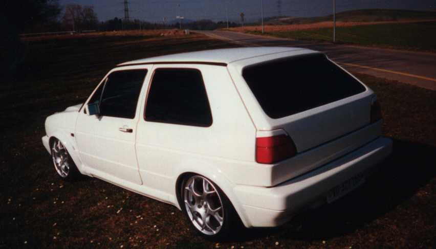 golf4.jpg (26222 bytes)