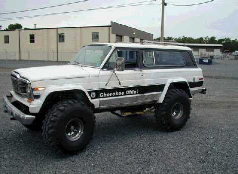 Cherokee Cheif with 38 inch Super Swampers