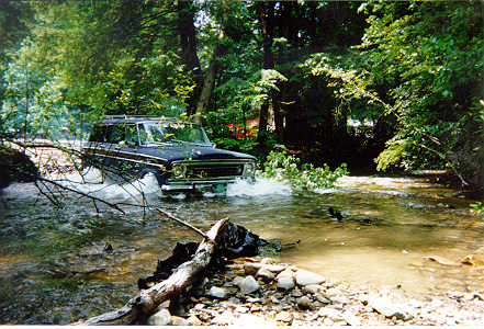 Jeep going throught Rock Creek(PIC)
