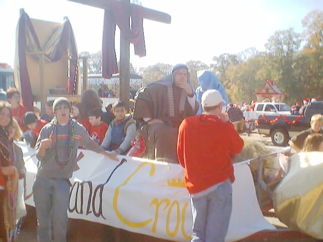 021207_christmas_parade_0021.jpg (51823 bytes)