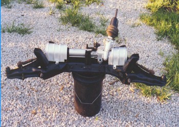 1984RaSteeringRack.jpg (42977 bytes)