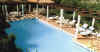 Piscina.jpg (286565 bytes)