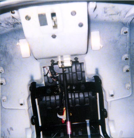 Trunklights2.jpg (43075 bytes)