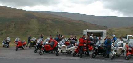 Pic00017.jpg (13977 bytes)