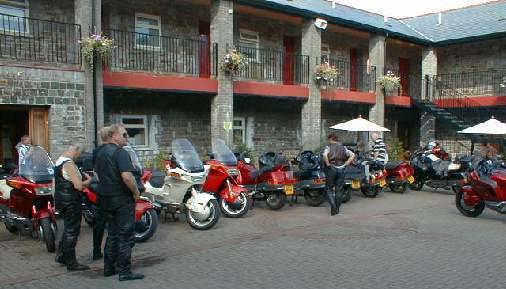 Pic00027.jpg (33373 bytes)