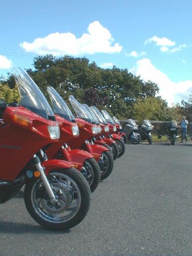 weekend3.jpg (53144 bytes)