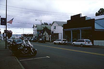 F03.jpg (22748 bytes)