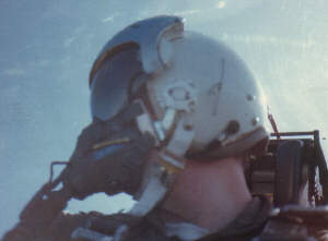 a7kfly.jpg (8028 bytes)