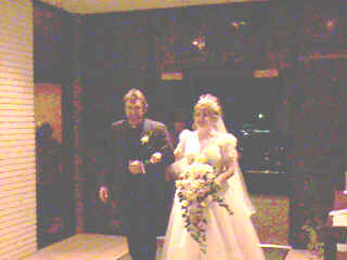 14.jpg (48549 bytes)