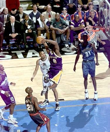 Garnett Throws Kobe The Alley Oop In The 1998 All-Star Game