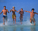 copyright 1999 Crown Tours Maldives