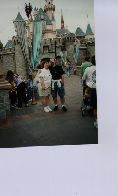 chnic1.JPG (22415 bytes)