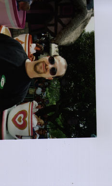 chris1.jpg (21373 bytes)