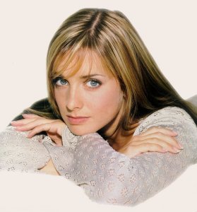 louise005.jpg (17724 bytes)