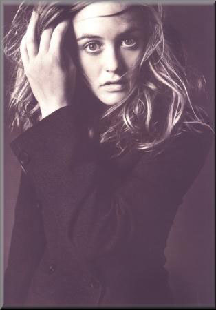 sky09.jpg (23514 bytes)