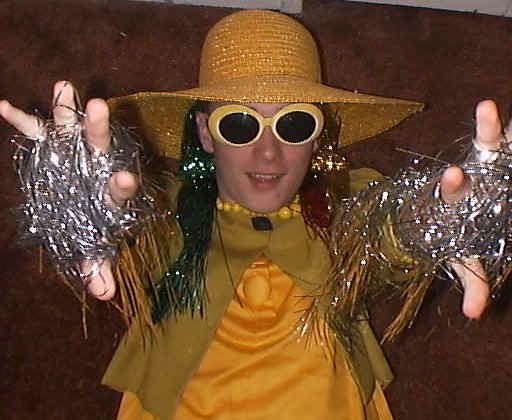 techno-rave alan top view.jpg (48340 bytes)