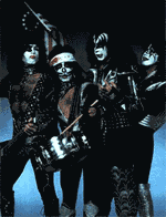 kiss.GIF (21748 bytes)