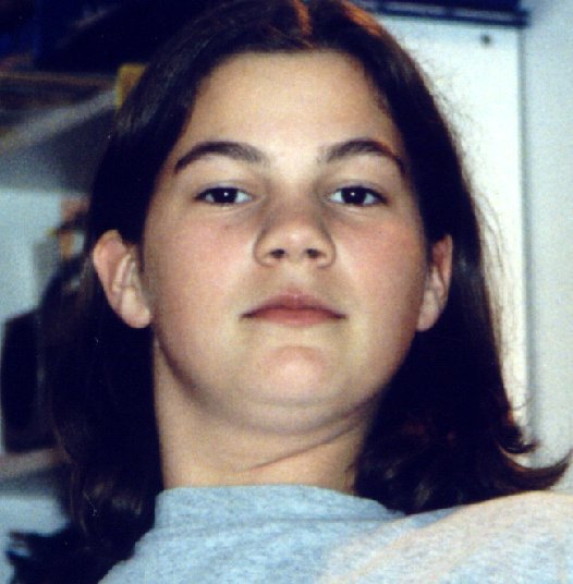 liz.jpg (47908 bytes)