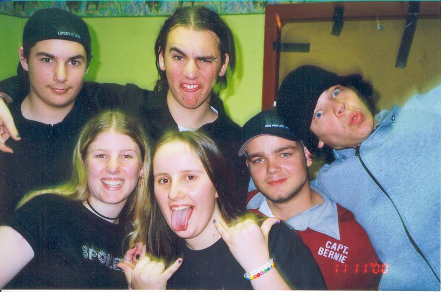 thegroup.jpg (83585 bytes)