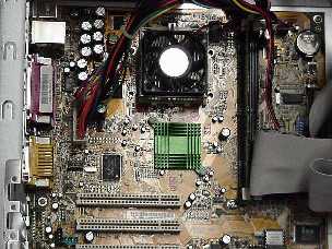 motherboard.jpg (59244 bytes)