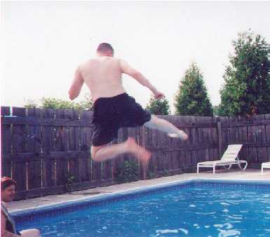 Savkick.jpg (15451 bytes)