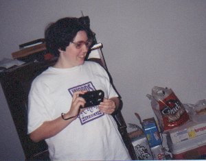 don2.jpg (14733 bytes)