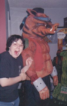 hotelpreparty2.jpg (18381 bytes)