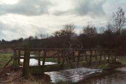 Caution narrow bridge