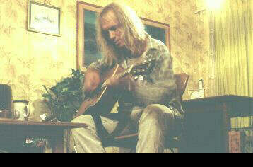 Greg.jpg (32409 bytes)