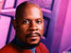 sisko-s5.jpg (43669 bytes)