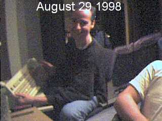 Again Peter chatting with his wife from the USA ...