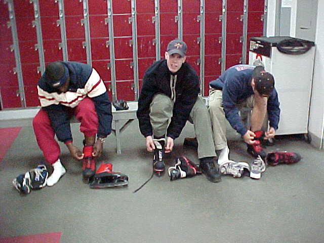 ivc-006s.jpg (44277 bytes)