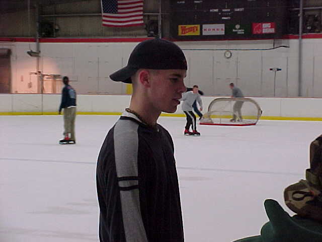 ivc-043s.jpg (24057 bytes)