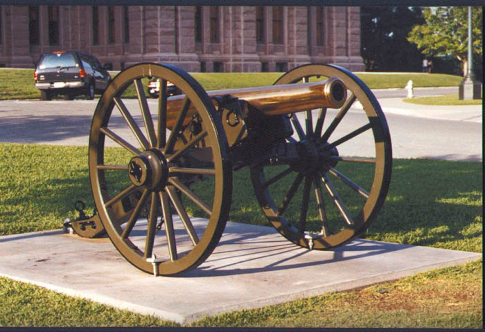 HistoricCannon