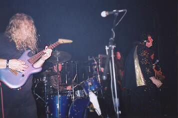 Elvis27.JPG (26784 bytes)