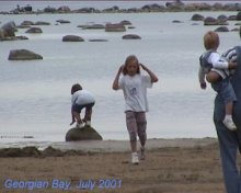 huro002.jpg (9454 bytes)