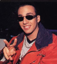 how4.jpg (11701 bytes)