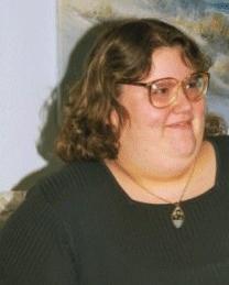 The neckalce she's wearing was given to her by an Antfan friend of her's - an Adam pendant from 1981!