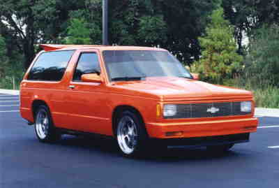 blazer.jpg (10316 bytes)