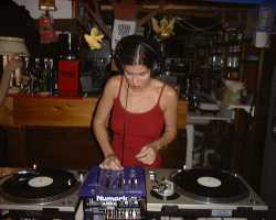 Summerjoy_1_thumb.jpg (7073 bytes)