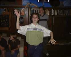 Allyson_2_thumb.jpg (5041 bytes)