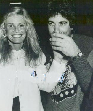 1982 - Kim Carnes & Val Garay -
    American Music Awards - Los Angeles (CA).