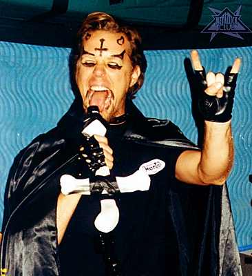 studio5.jpg (20465 bytes)