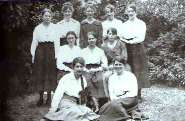 Workers attending Arthur Bell's Golden Wedding Celebration party in 1919