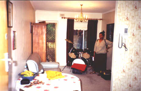 dec1.jpg - 34203 Bytes