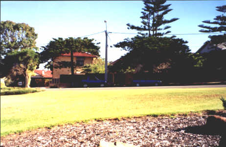 dec1.jpg - 34203 Bytes